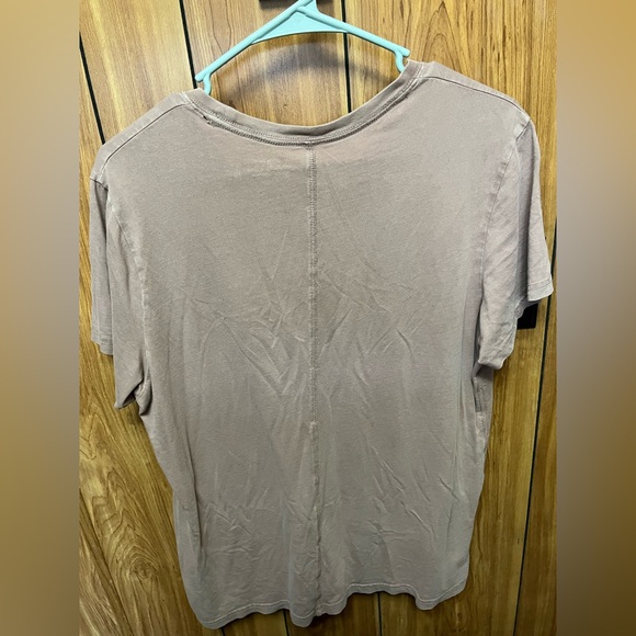 Utah Abercrombie Distressed Tee Shirt - Picture 2 of 4